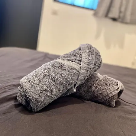 Henry Ii - Petit Lumineux - 013 Апартаменти *